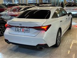 تويوتا أفالون